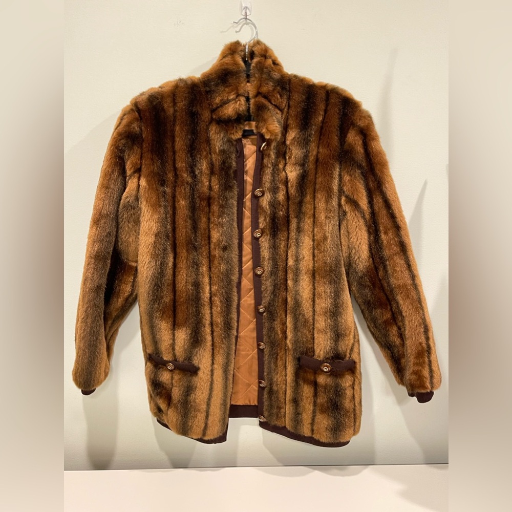 ST.‎ JOHNS COLLECTION Faux Fur Jacket | Size S